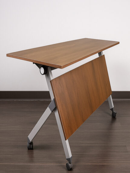 Matwiya Folding Table – Model 372 FT